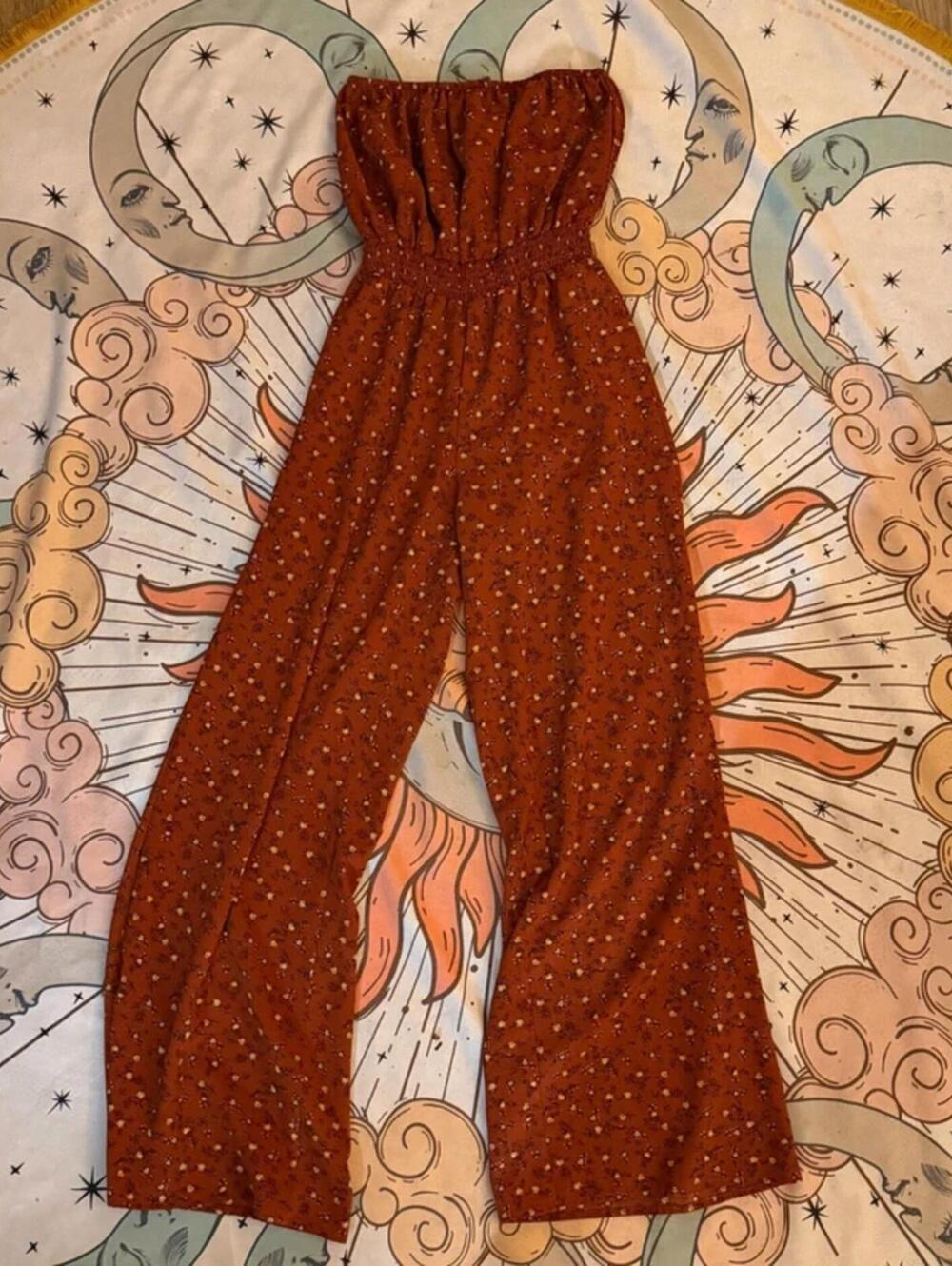 Forever 21 Size Small Burnt Orange Floral Sleeveless Jumpsuit